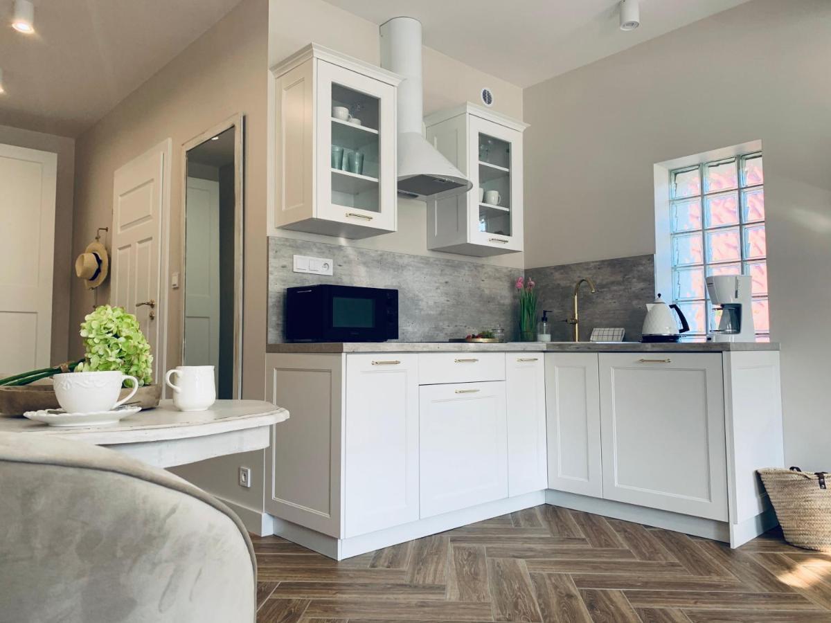 Apartamenty Kamienica Arte 4 Устка Екстериор снимка
